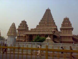 Chhatarpur_Temple,_Delhi,_India